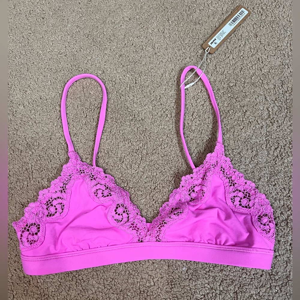 Skims NWT pink bralette